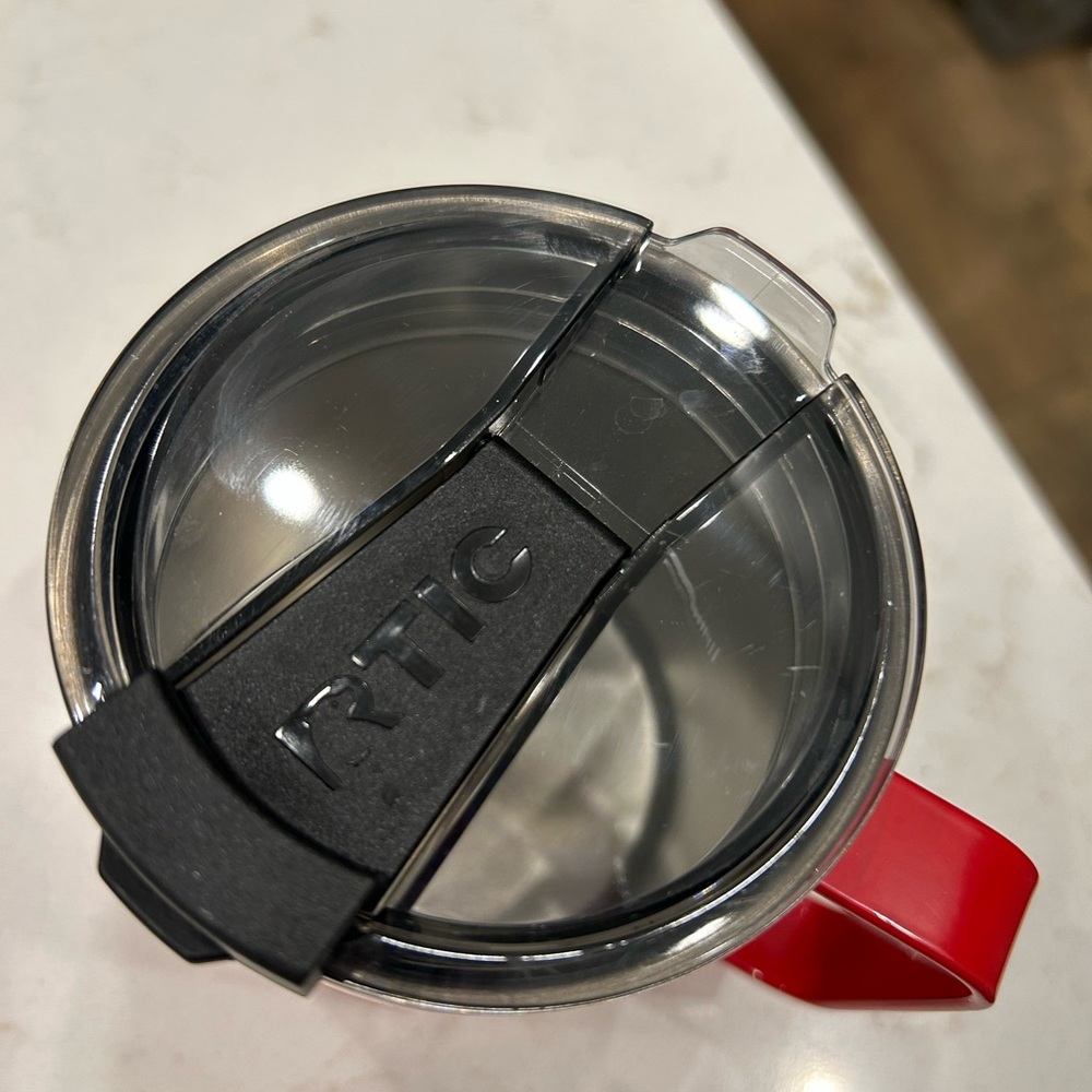 Red Rtic Insulated Mug - Picture 4 of 4